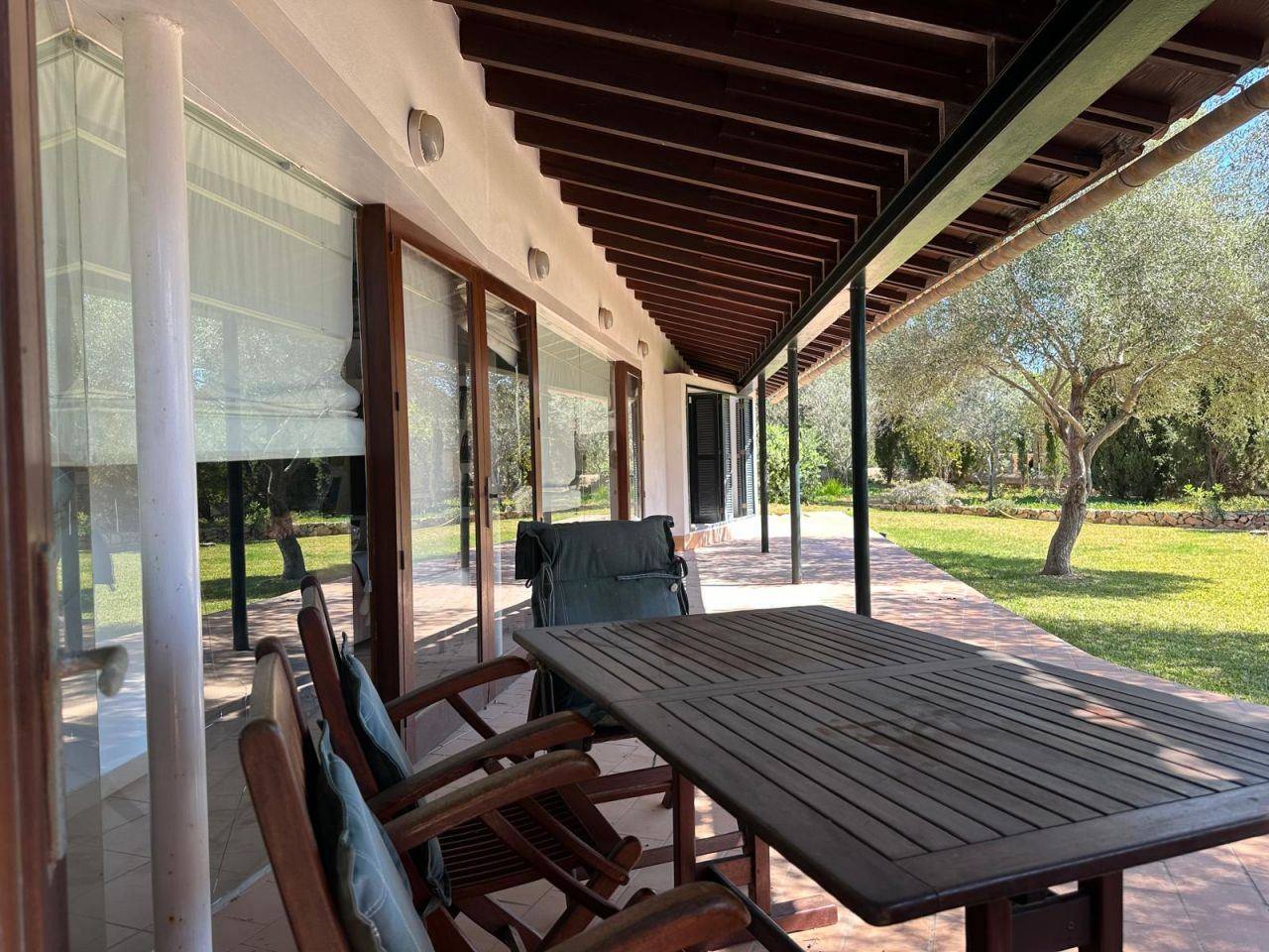 Modern villa with pool in Cala Murada - 1